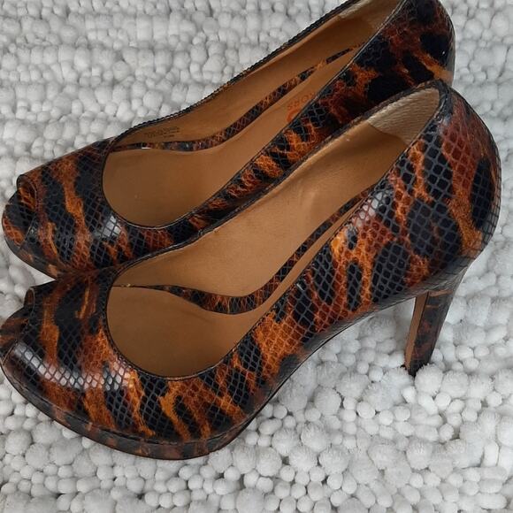 Michael Kors Flora Snake Open Toe Heels Sz 7.5 - Picture 5 of 11